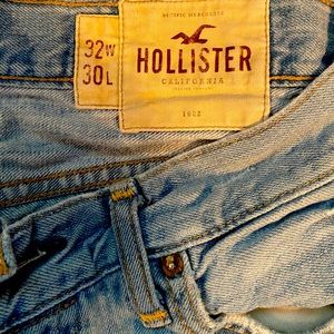 Men’s Hollister jeans